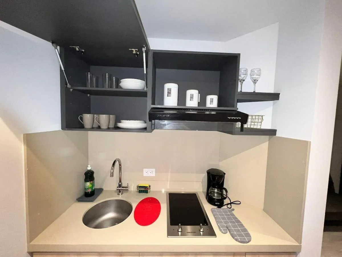 Apartment Luxury 1BR Apt with Queen Bed, Pool, City Views! Bogota Colombia